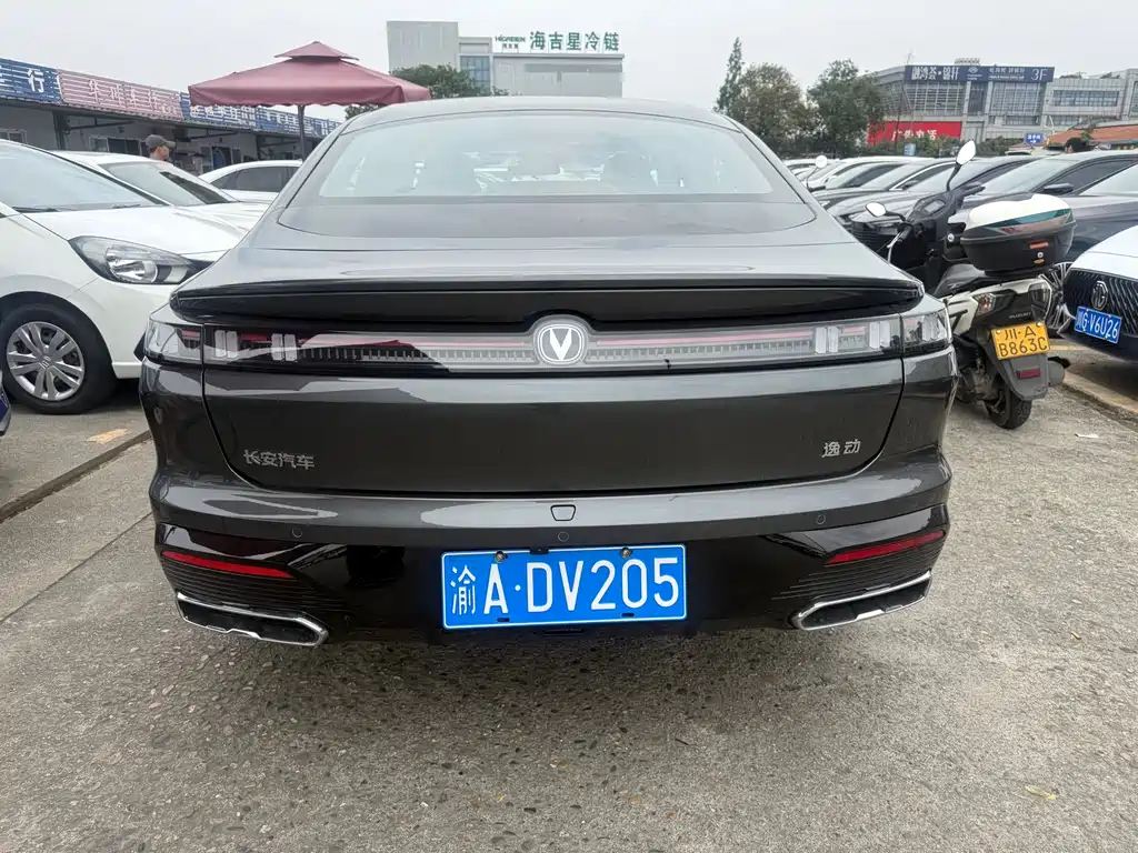 Changan Eado 2025 — фото 16