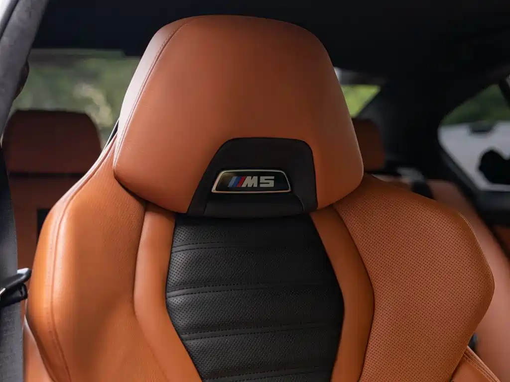 BMW M5 2021 — фото 22