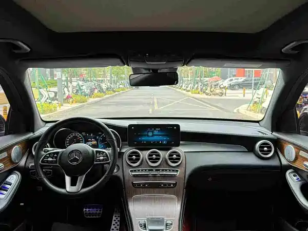 Mercedes-Benz GLC 2020