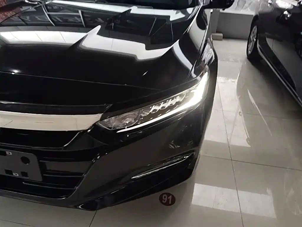 Honda Accord 2020 — фото 24