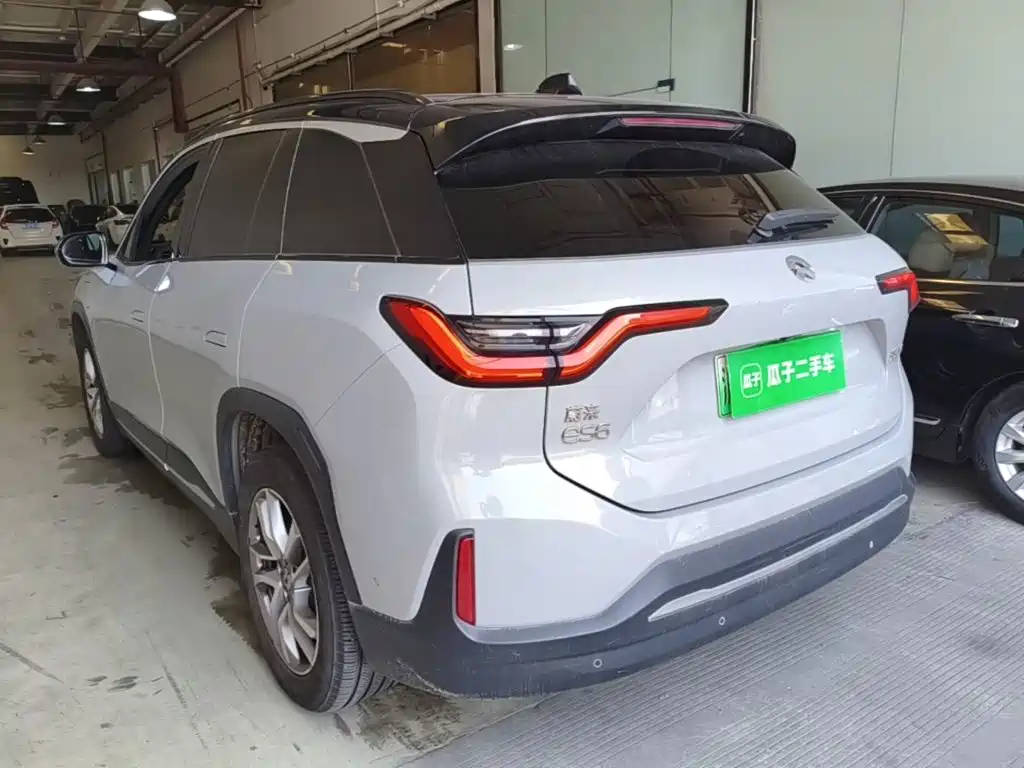 NIO ES6 2020