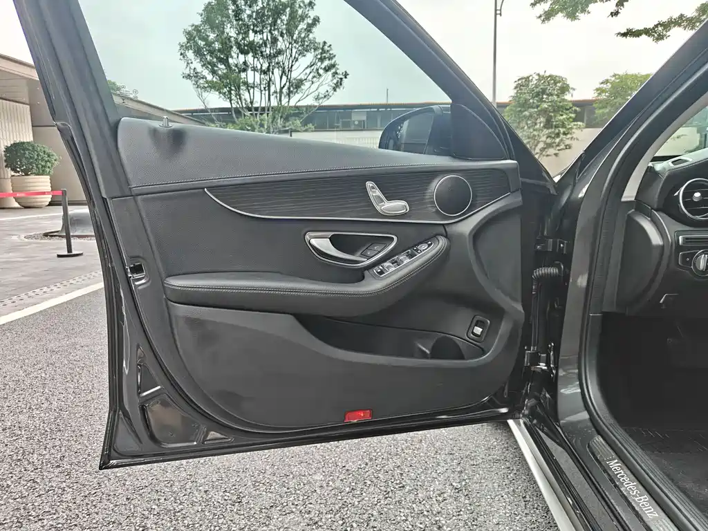 Mercedes-Benz C-Class 2021 — фото 14