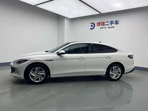 Volkswagen Lamando 2023