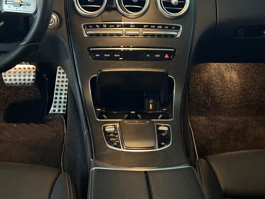 Mercedes-Benz C-Class 2020 — фото 10