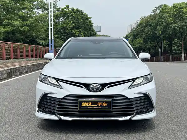Toyota Camry 2023
