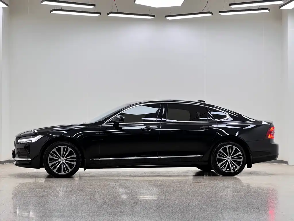 Volvo S90 2024 — фото 4