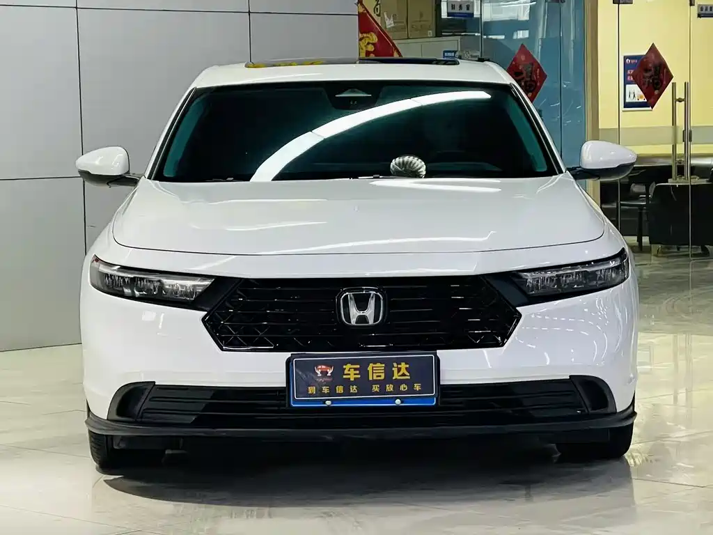 Honda Accord 2023 — фото 2