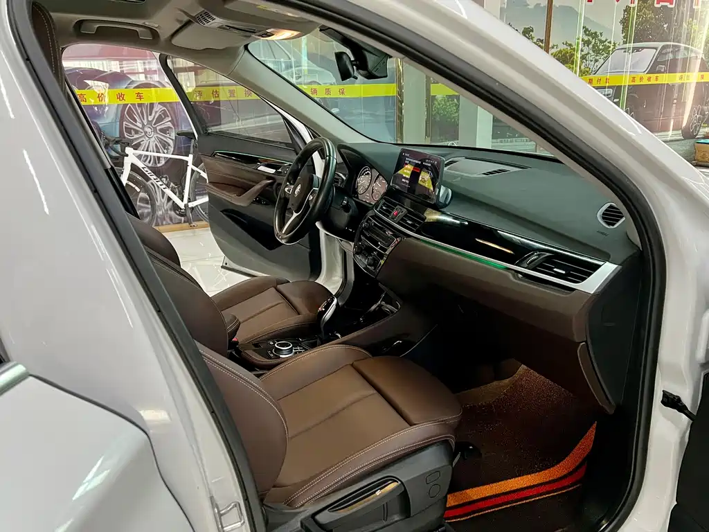 BMW X1 2020 — фото 15