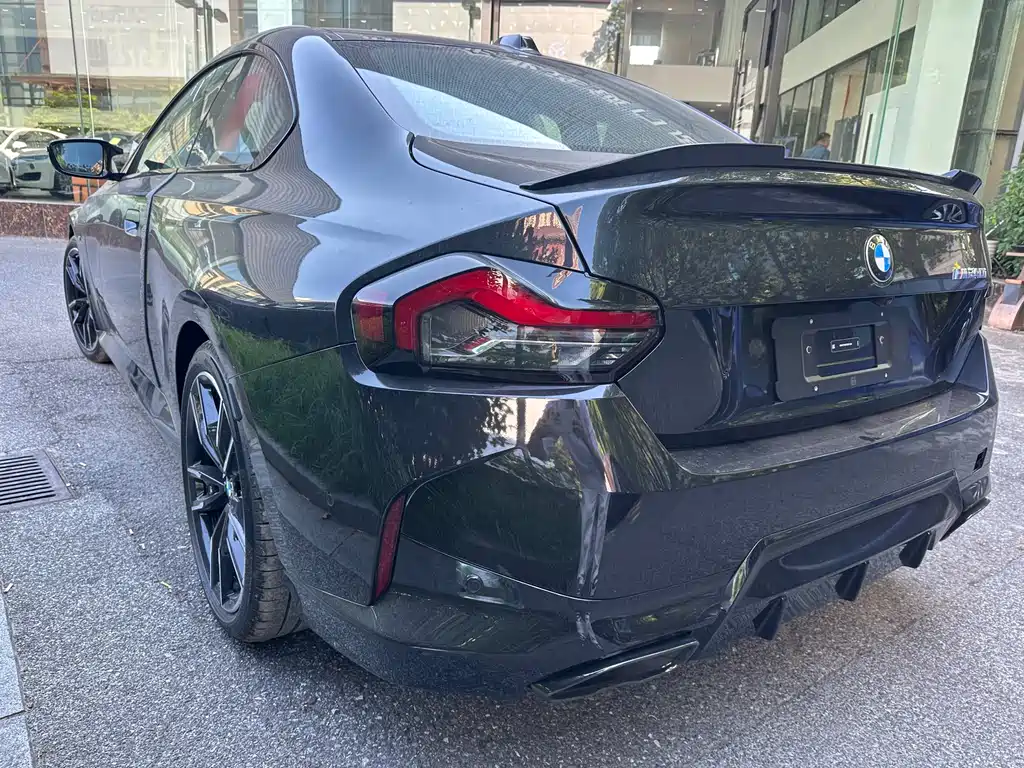 BMW M240i — фото 12