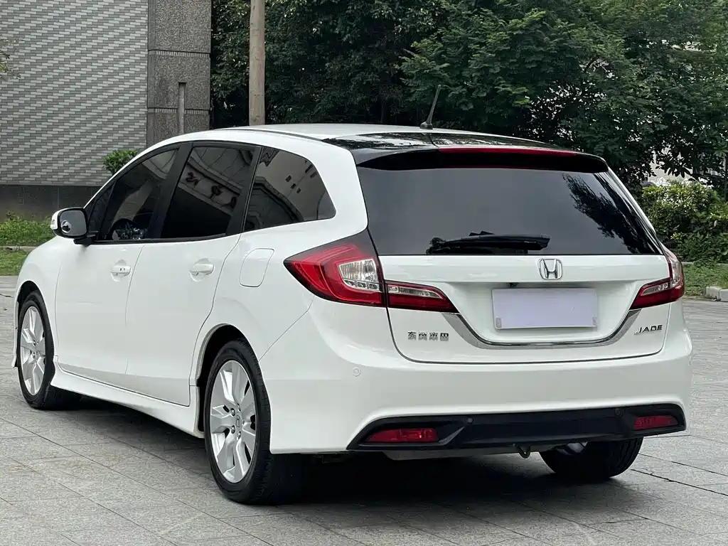 Honda Jade 2014 — фото 16