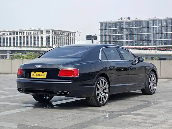 Bentley Flying Spur 2017