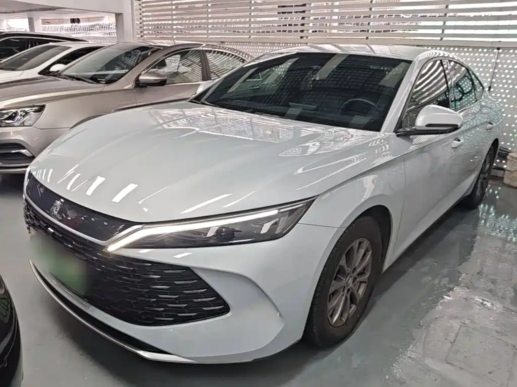 BYD Qin L 2024 — фото 1