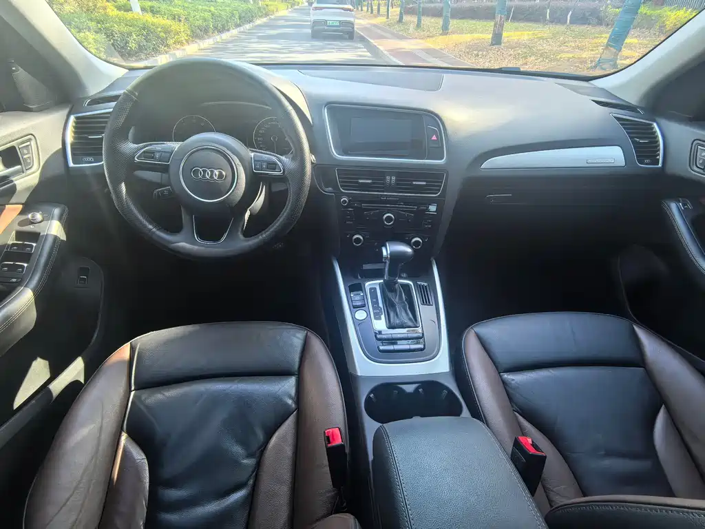 Audi Q5 2018 — фото 12