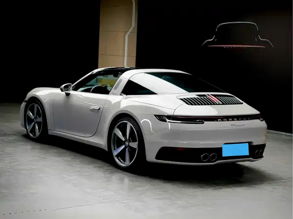 Porsche 911 2022