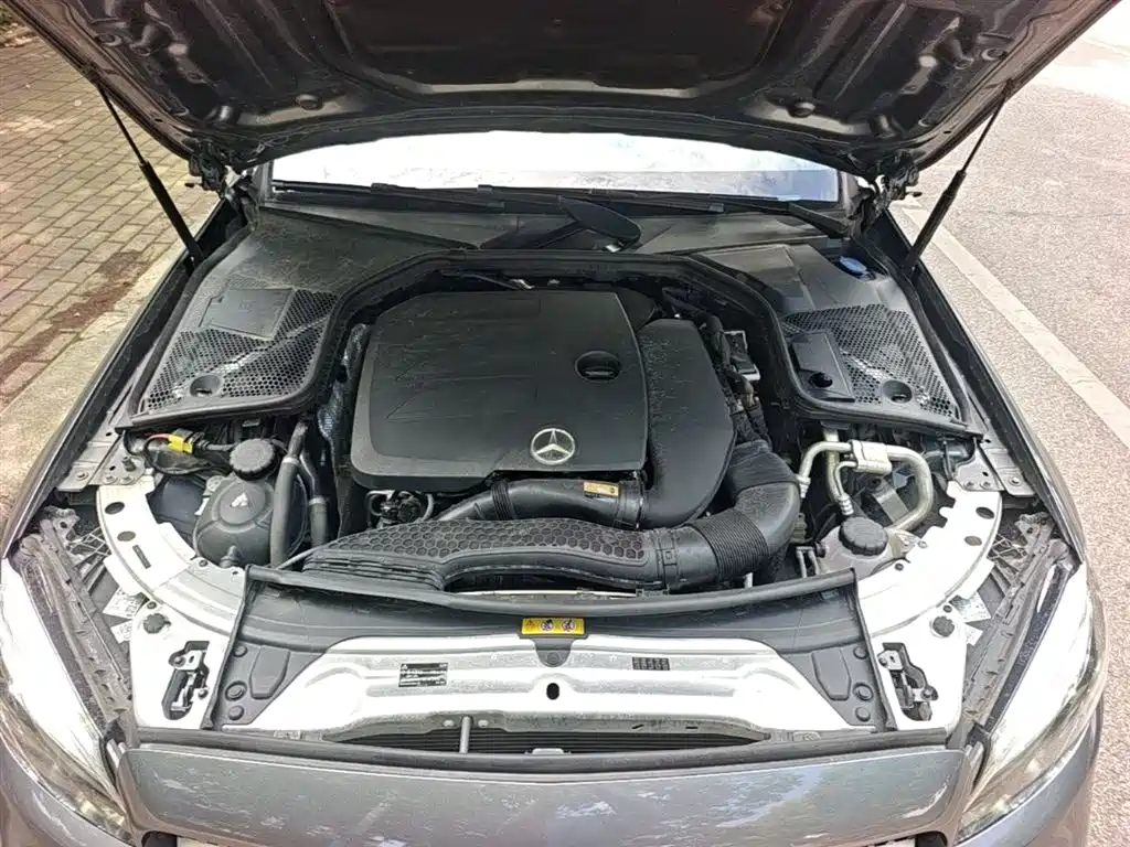 Mercedes-Benz C-Class 2020 — фото 20