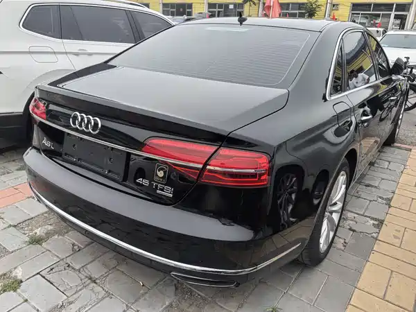 Audi A8 2016