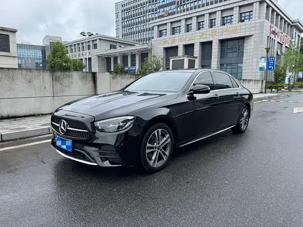 Mercedes-Benz E-Class 2021