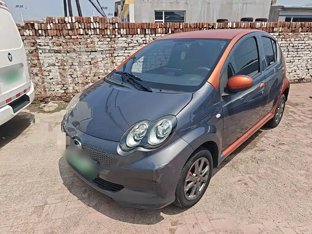 BYD e1 2019
