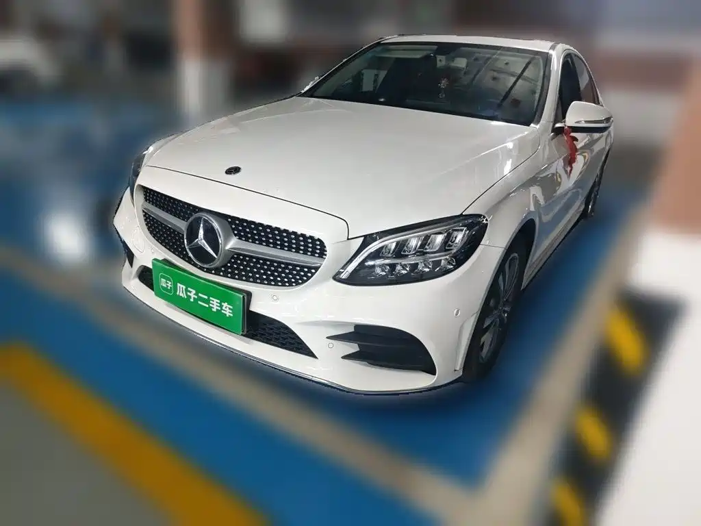 Mercedes-Benz C-Class 2020