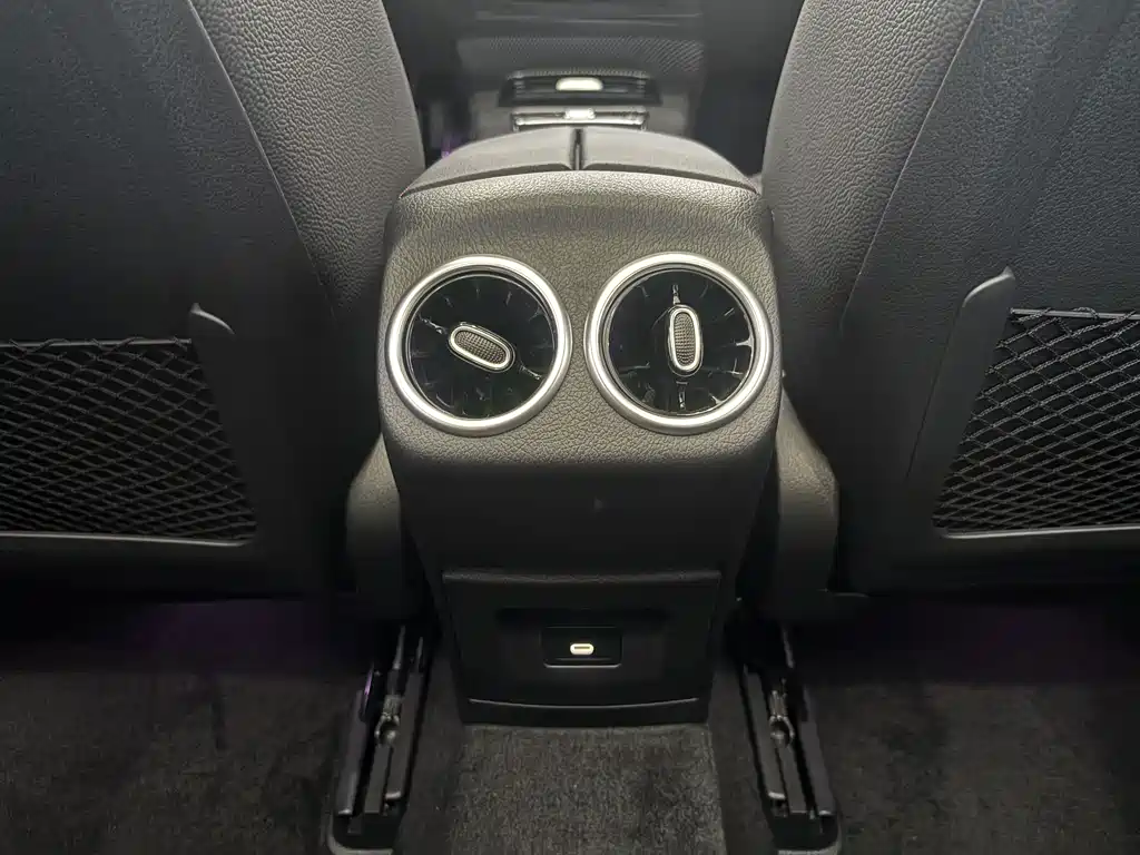 Mercedes-Benz A-Class 2025 — фото 20
