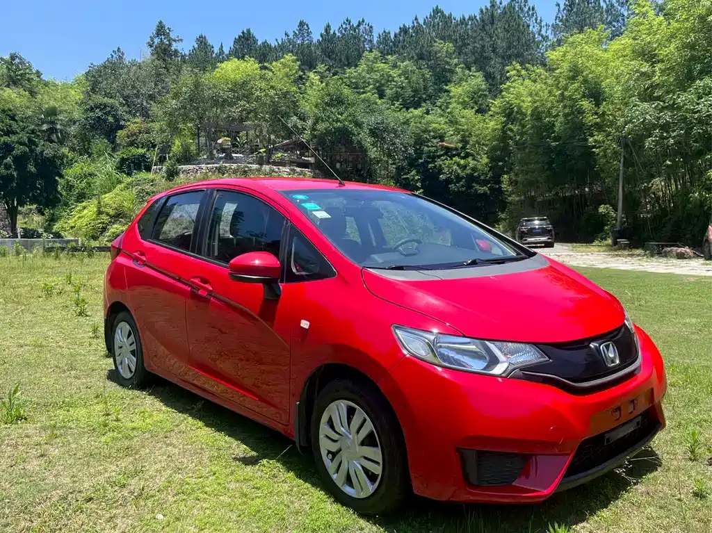 Honda Fit 2016 — фото 3