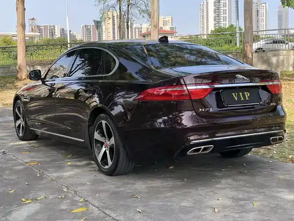 Jaguar XFL 2018