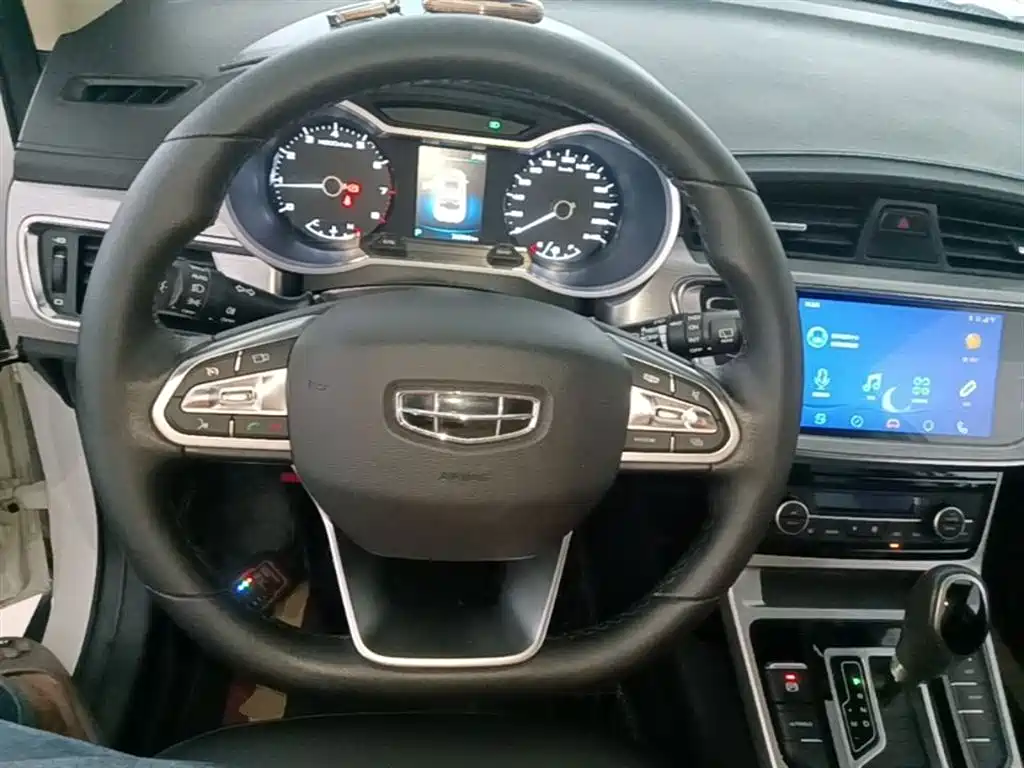 Geely Emgrand GS 2019 — фото 11