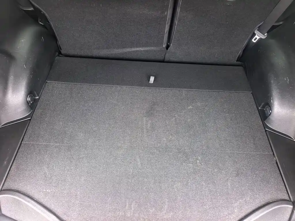 Toyota RAV4 2017 — фото 13