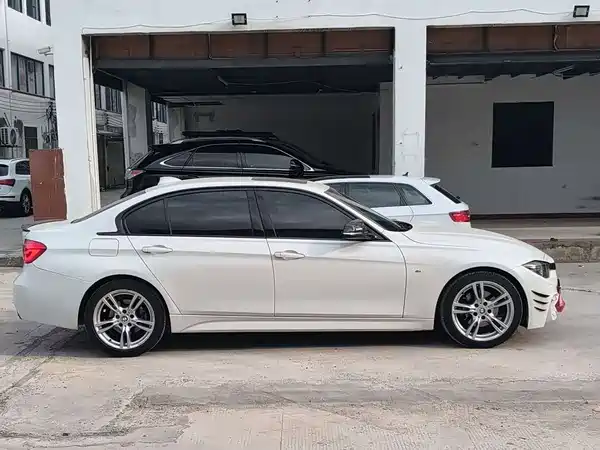 BMW 3 Series 2017