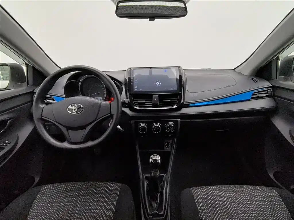 Toyota Vios 2017 — фото 5