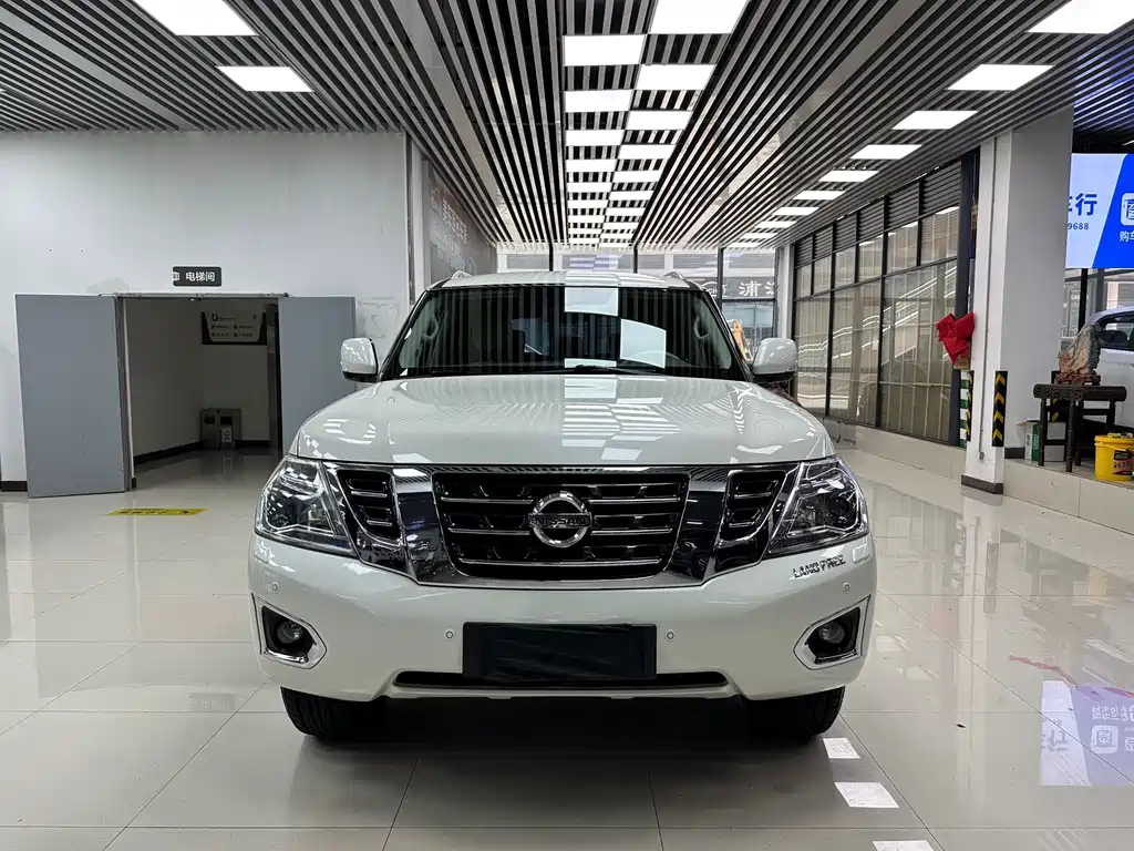 Nissan Patrol 2018 — фото 2