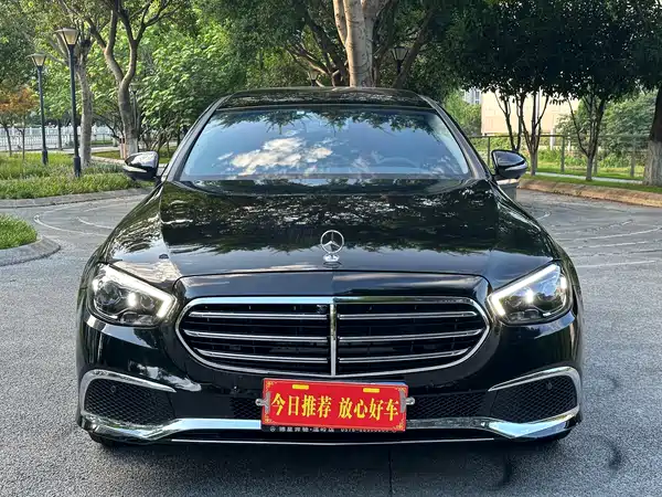 Mercedes-Benz E-Class 2018