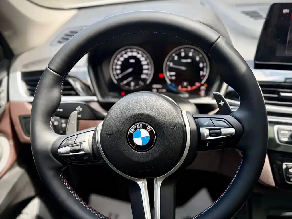 BMW X1 2021 — фото 22