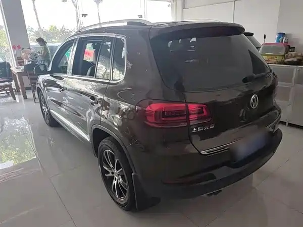 Volkswagen Tiguan 2016