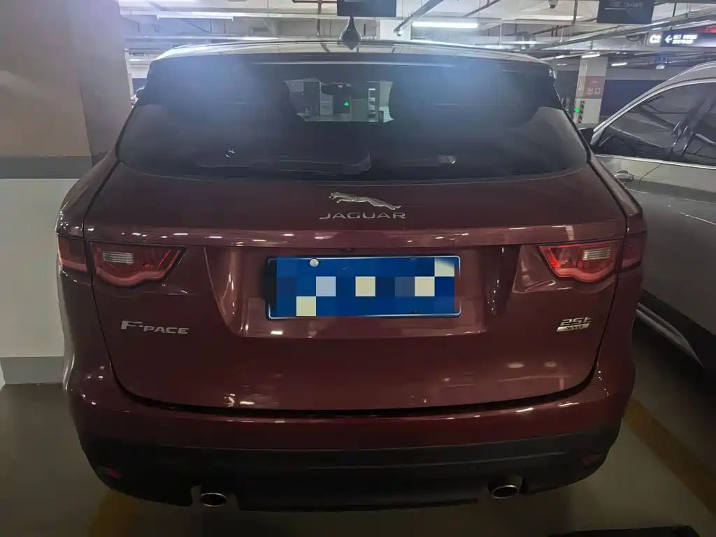 Jaguar F-PACE 2019