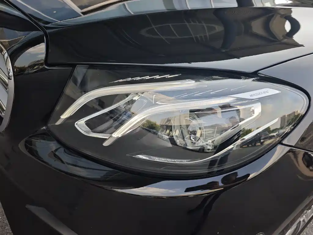 Mercedes-Benz E-Class 2020