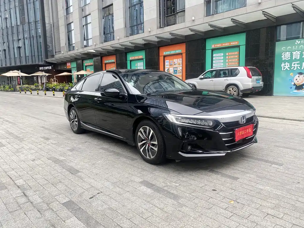 Honda Accord 2023 — фото 3