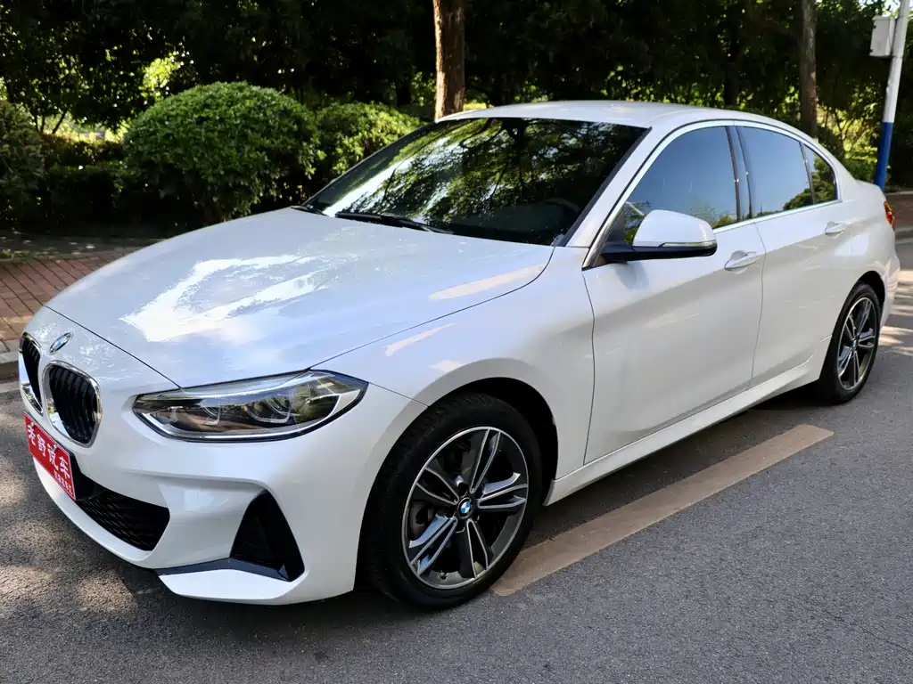BMW 1 Series 2022