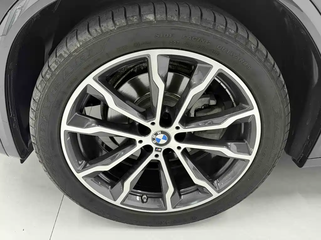 BMW X3 2022 — фото 18