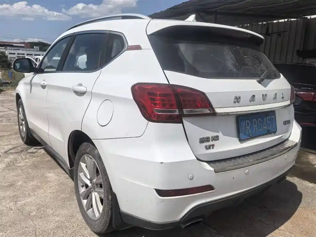Haval H2 2015 — фото 4