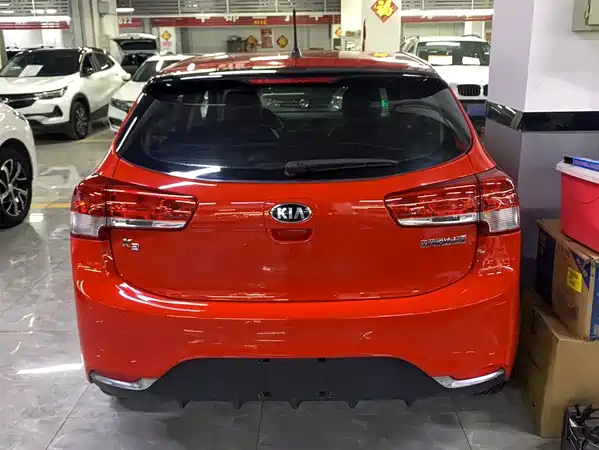 Kia K2 2015