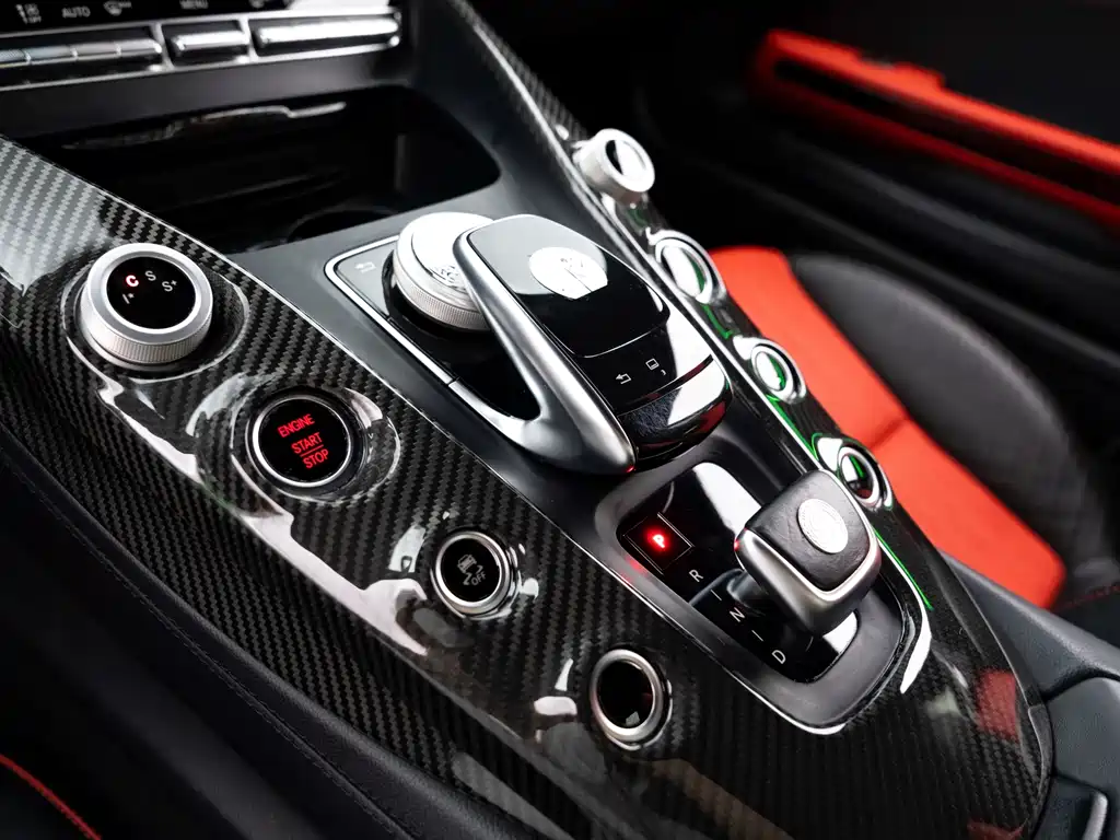 Mercedes-Benz AMG GT 2016 — фото 30