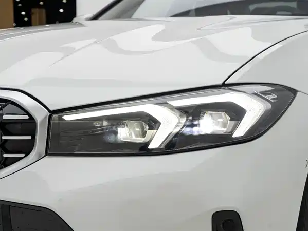 BMW 3 Series 2025
