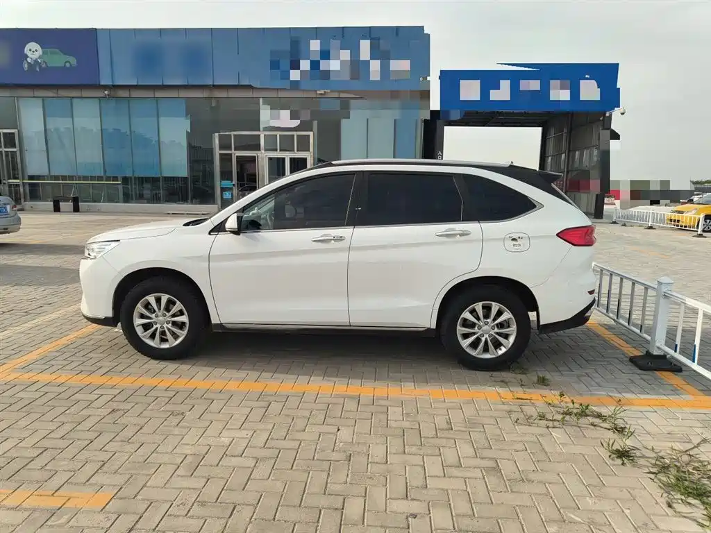 Haval M6 2021 — фото 10