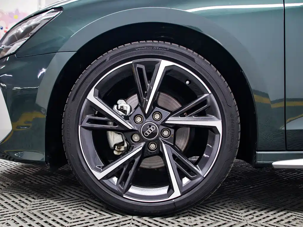 Audi A3 2022 — фото 18