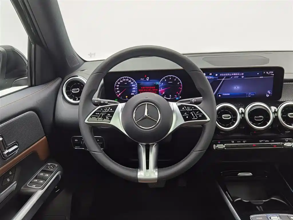 Mercedes-Benz GLB 2023 — фото 11