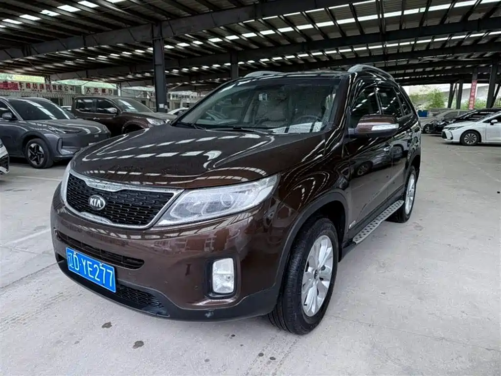 Kia Sorento 2013 — фото 2
