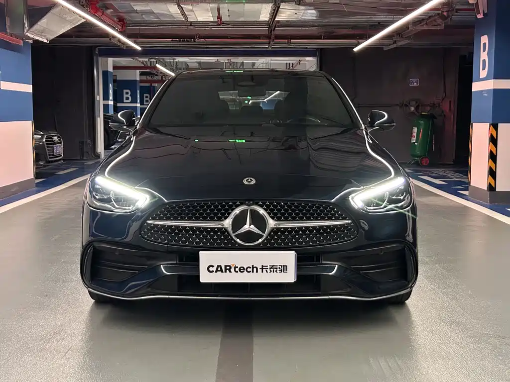 Mercedes-Benz C-Class 2022 — фото 2