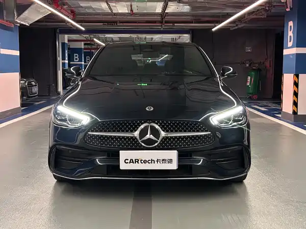 Mercedes-Benz C-Class 2022