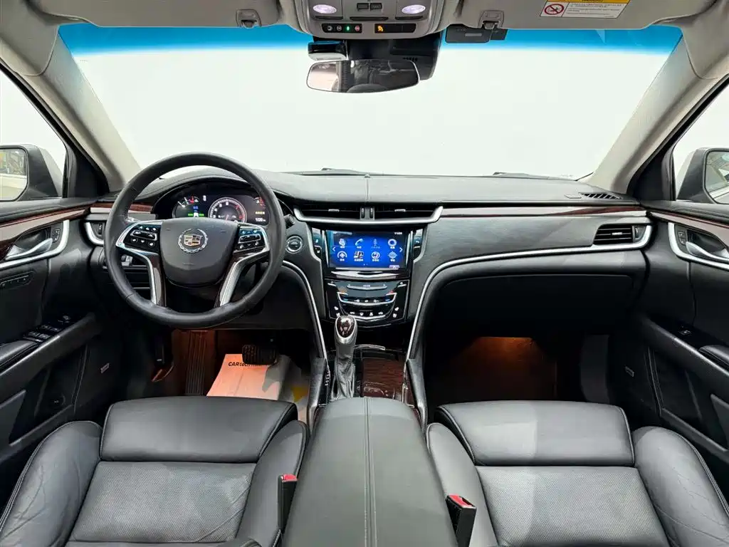 Cadillac XTS 2015 — фото 25